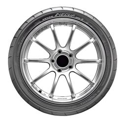 NEUMATICOS YOKOHAMA 225/40R18 88W ADV NEOVA AD08R